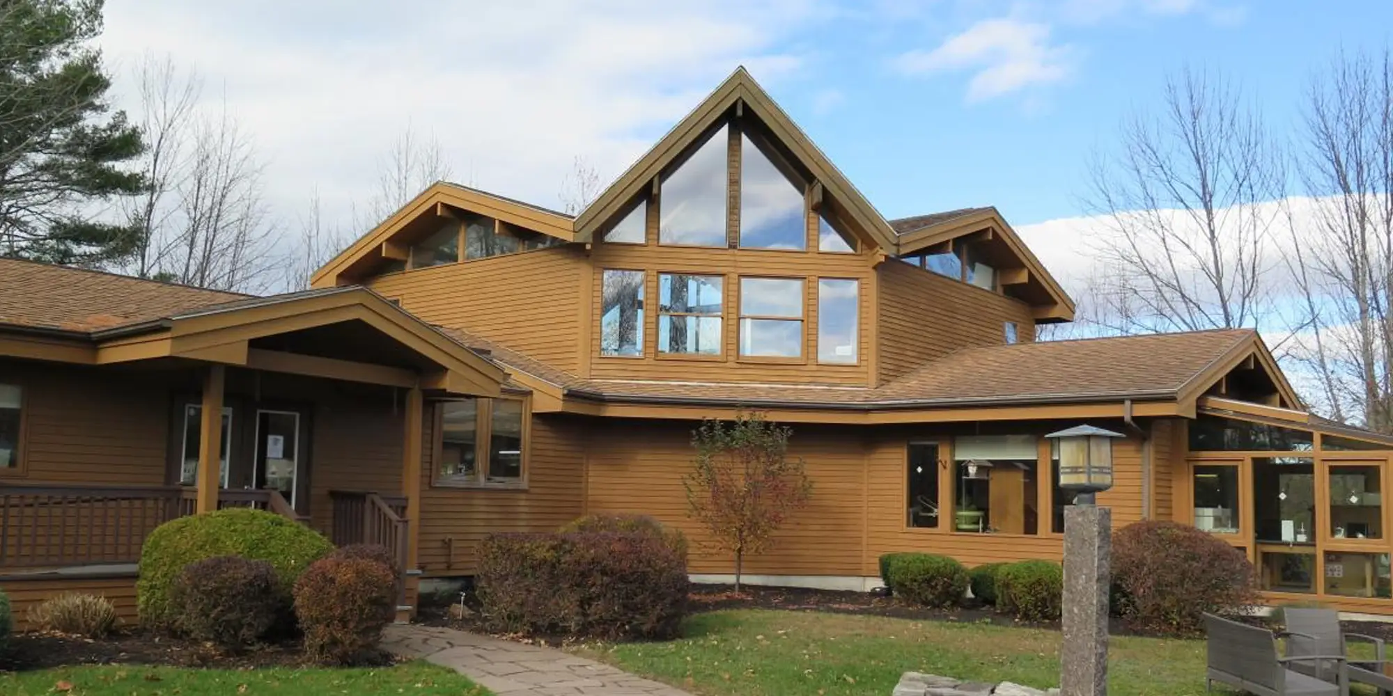 The exterior of the Alta Dental of Maine building